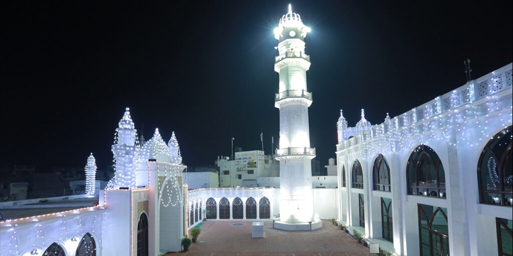 Jalsa-Salana-History-Instant-money