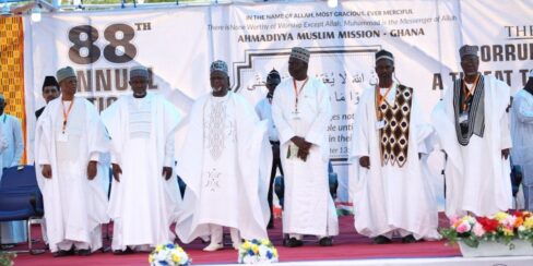 Ahmadi-Muslim-urged-to-strive-for-high-degree-of-piety-and-righteousness-1